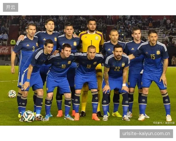 佩特科维奇高位逼抢战术面临考验，阿尔及利亚首战将硬碰卫冕冠军阿根廷。